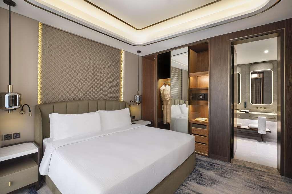 Embassy Suites By Hilton Dubai Business Bay חדר תמונה