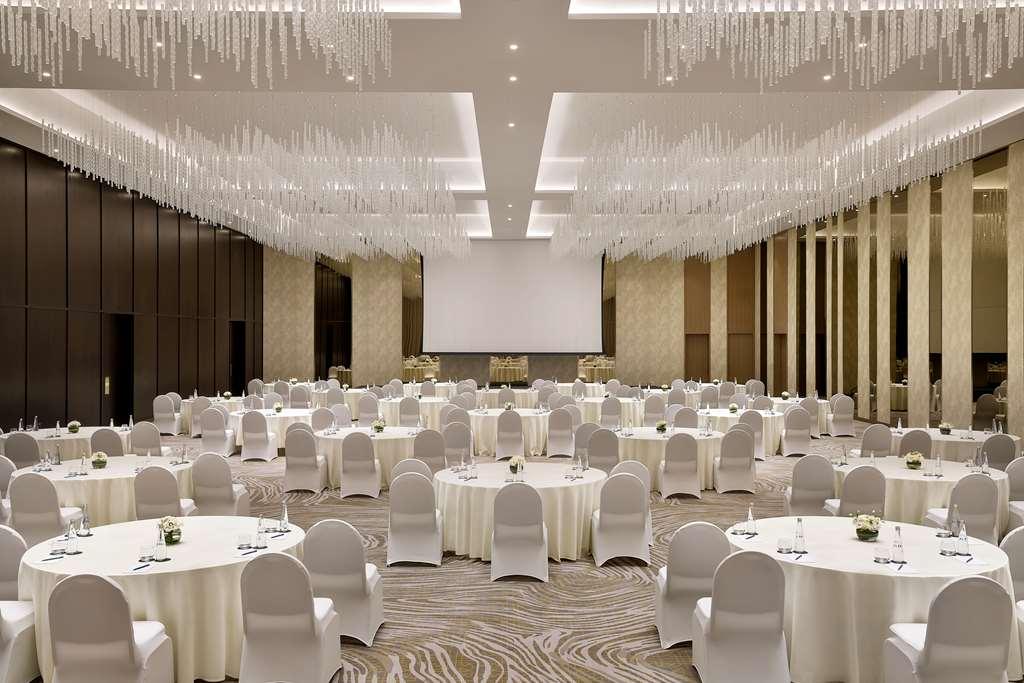 Embassy Suites By Hilton Dubai Business Bay מתקנים תמונה